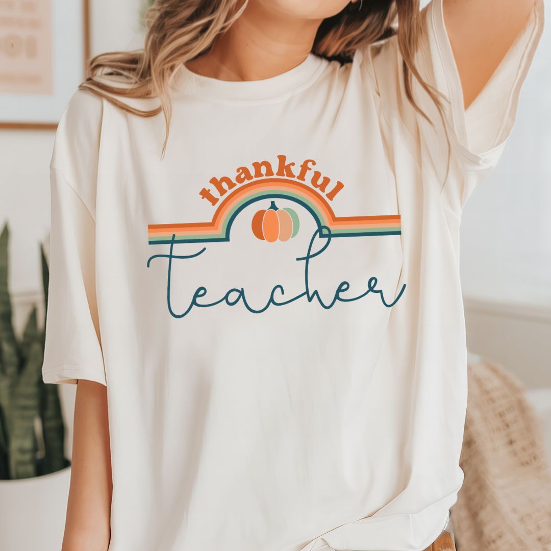 "Thankful Teacher" Retro Teacher T-shirt - Teacher Care Crate - T-Shirt