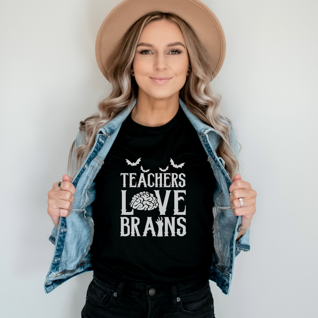 "Teachers Love Brains" Halloween Teacher T-shirt
