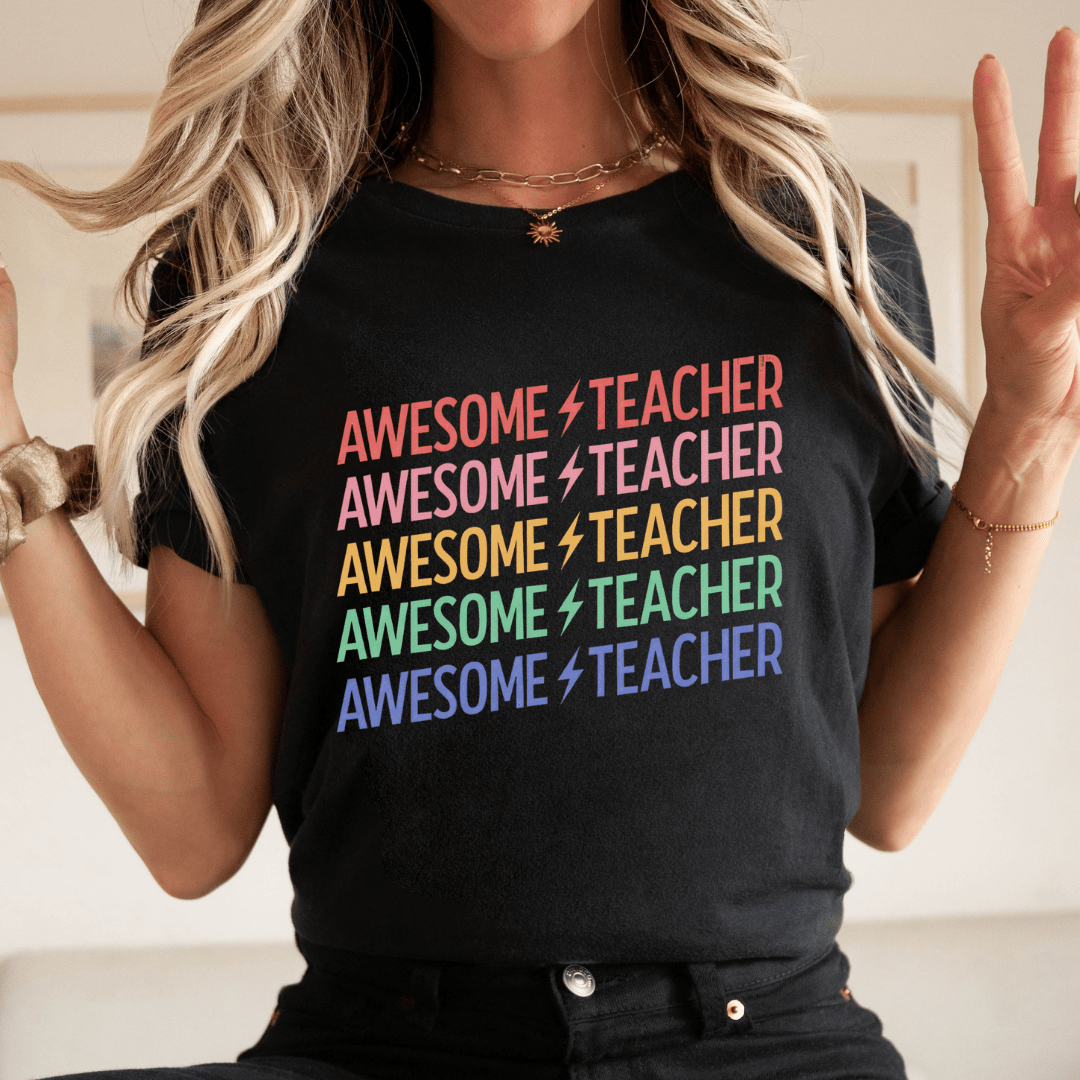 "Awesome Teacher" Retro Teacher T-shirt - Teacher Care Crate - T-Shirt