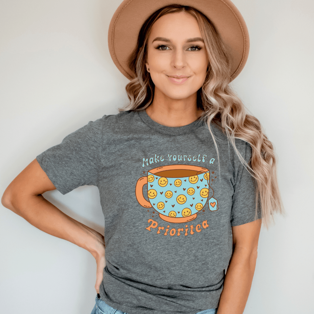 "Make Yourself A Priori - tea" Teacher T-shirt - Teacher Care Crate - T-Shirt