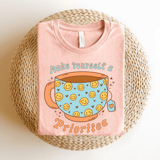 "Make Yourself A Priori - tea" Teacher T-shirt - Teacher Care Crate - T-Shirt